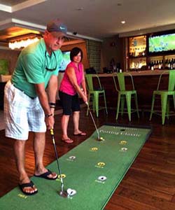 Putting Mat for Entertainment